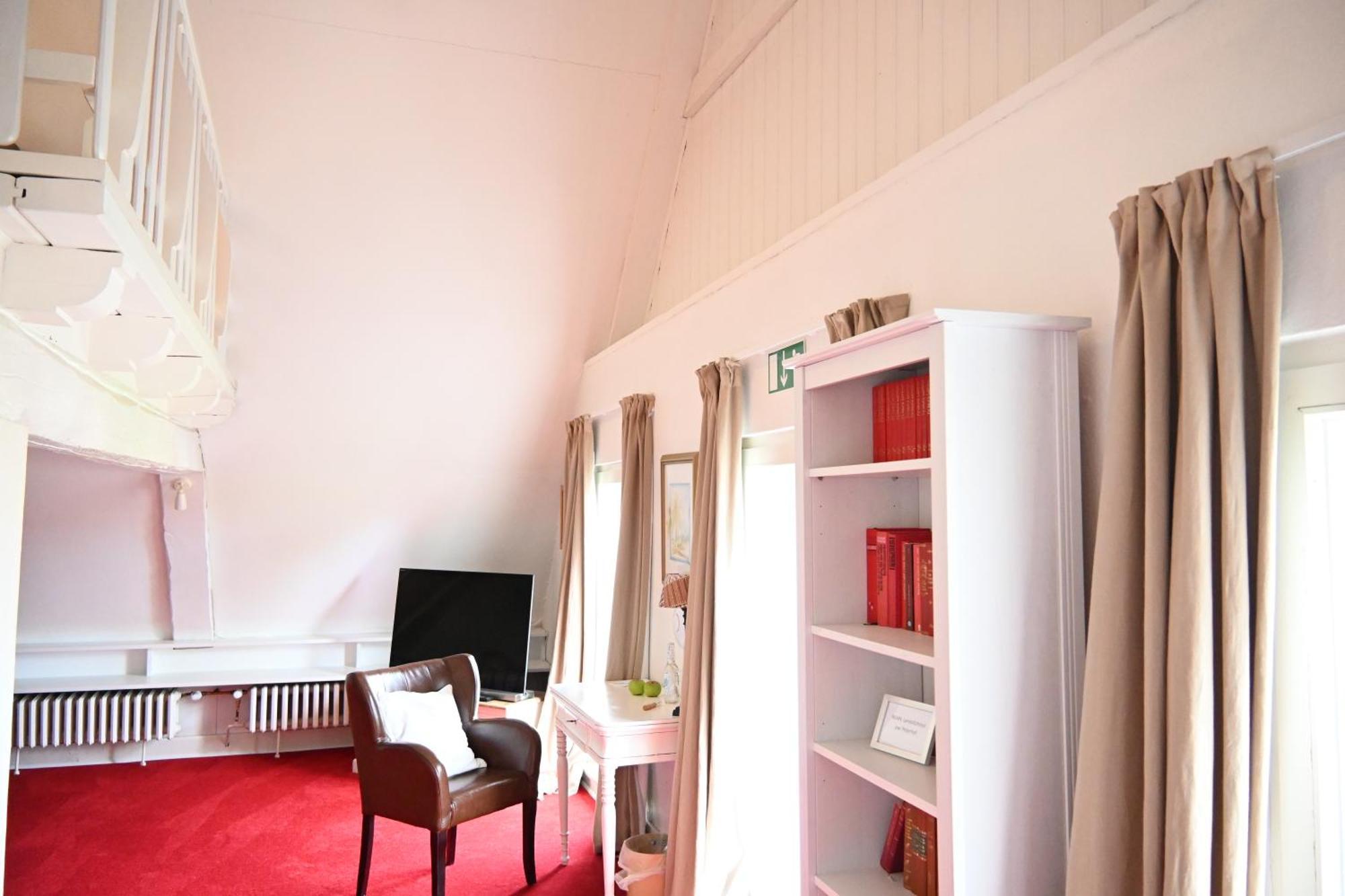 Landsitzhotel Und Seminarium Peterhof Hodorf المظهر الخارجي الصورة