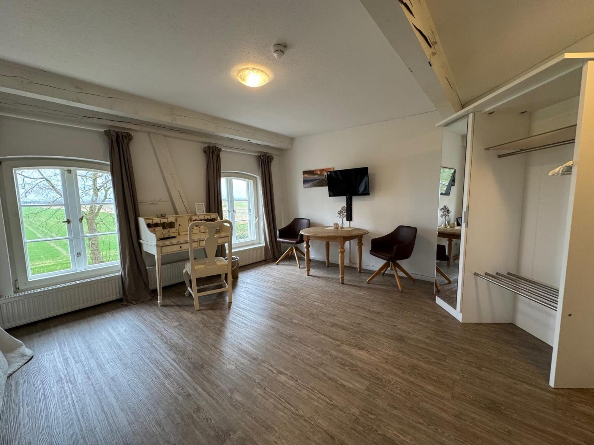 Landsitzhotel Und Seminarium Peterhof Hodorf المظهر الخارجي الصورة