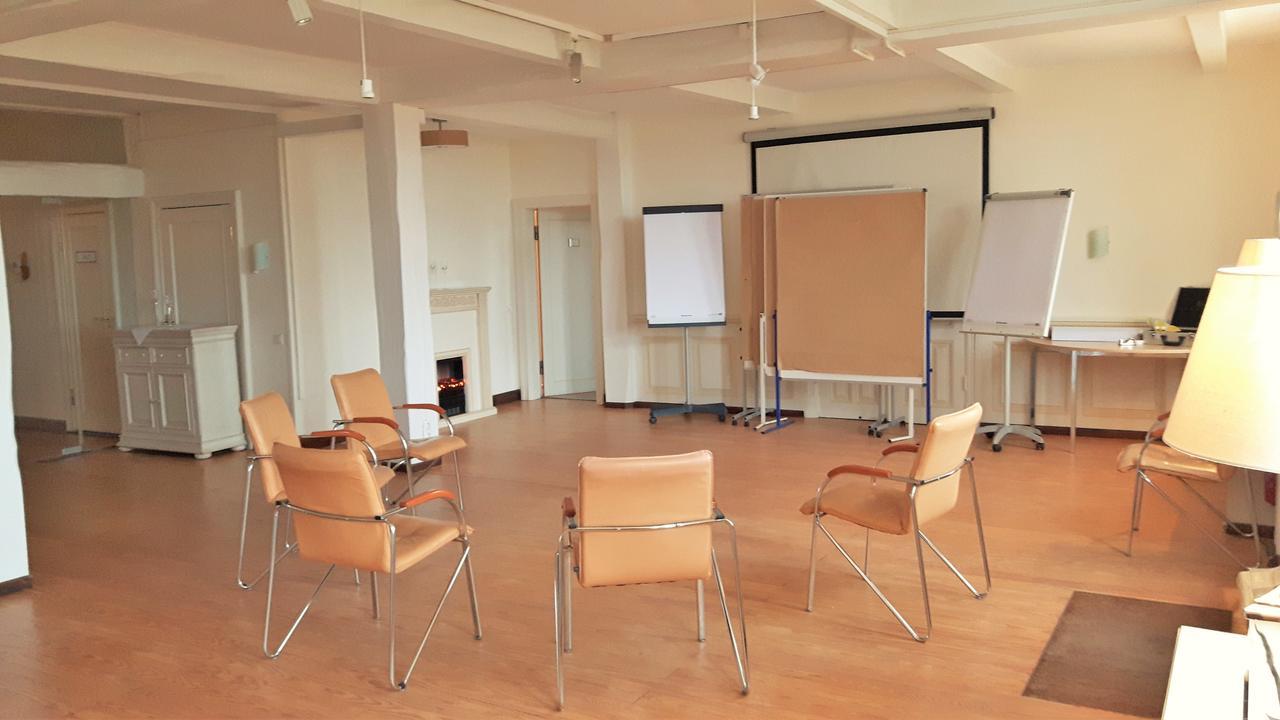 Landsitzhotel Und Seminarium Peterhof Hodorf المظهر الخارجي الصورة
